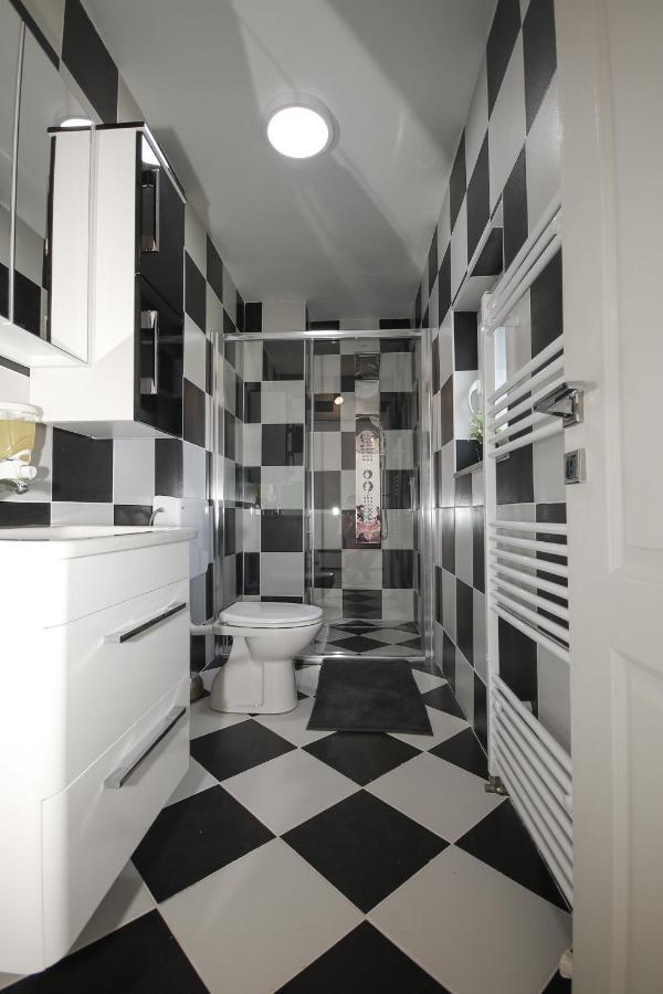 Apartments Sweet Home Otocac Bagian luar foto