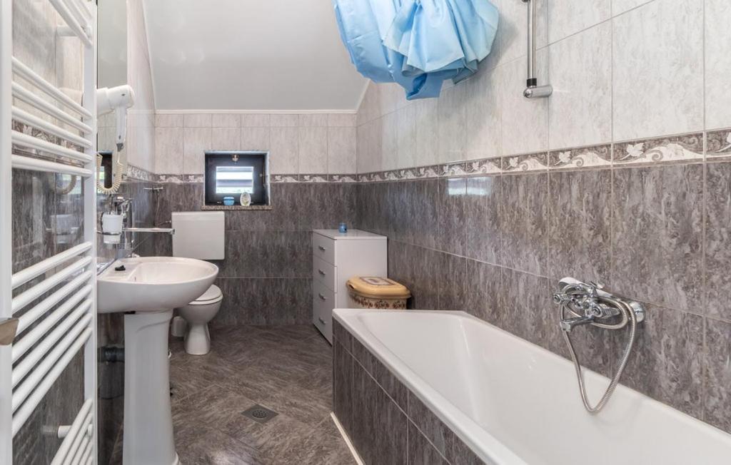 Apartments Sweet Home Otocac Bagian luar foto